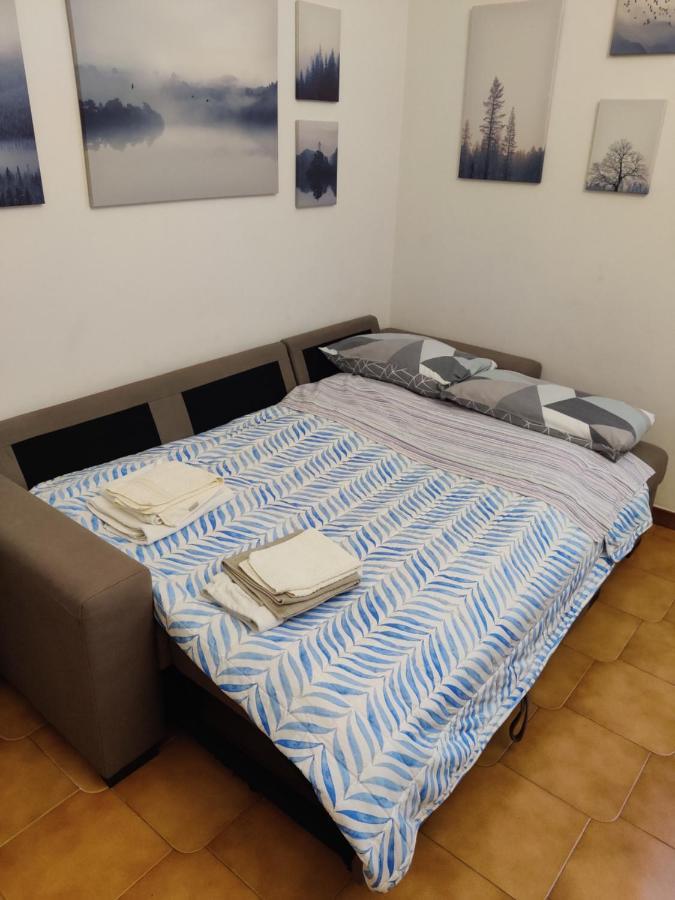 Anna'S Apartment, The Heart Of Bologna. Buitenkant foto