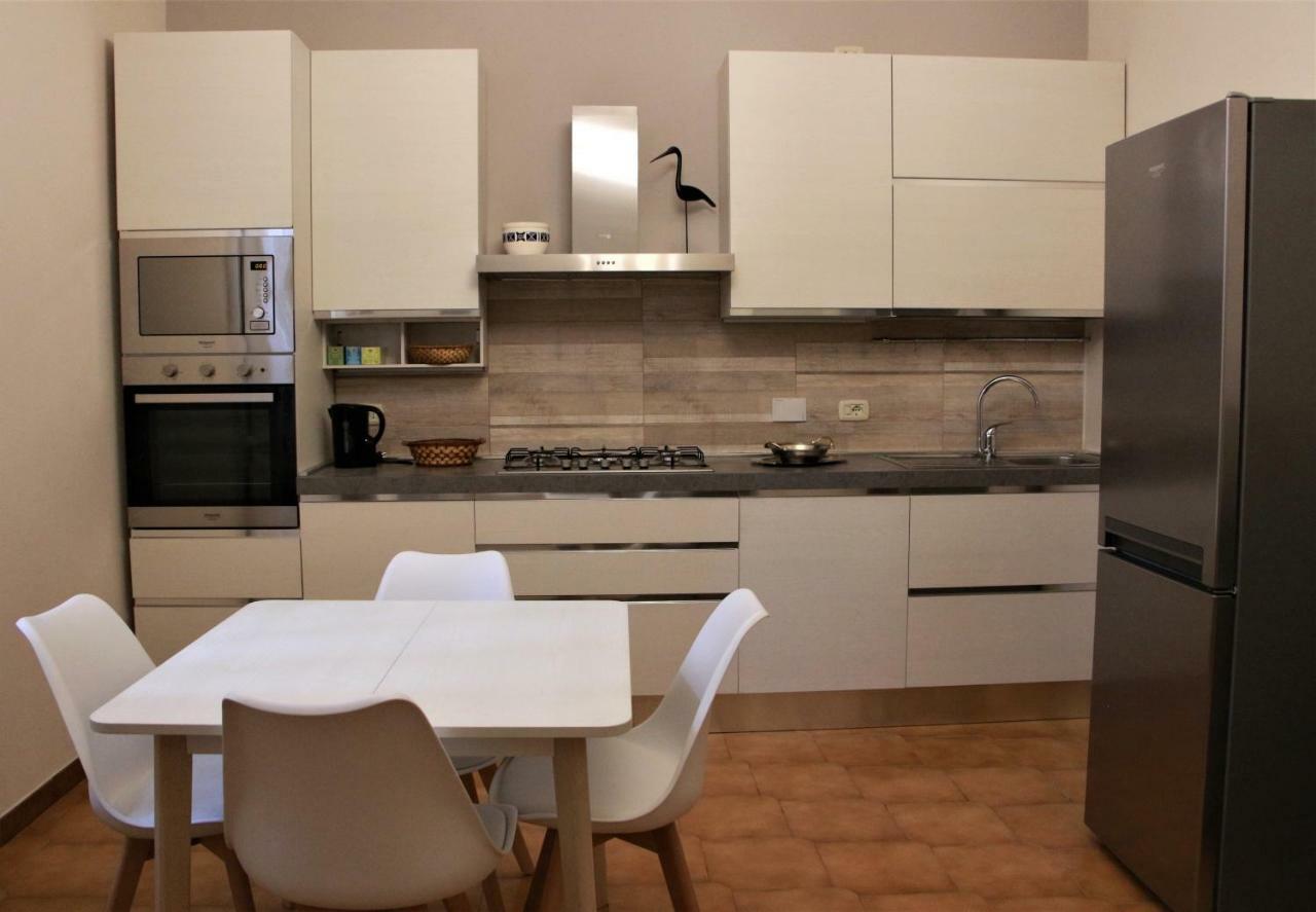 Anna'S Apartment, The Heart Of Bologna. Buitenkant foto
