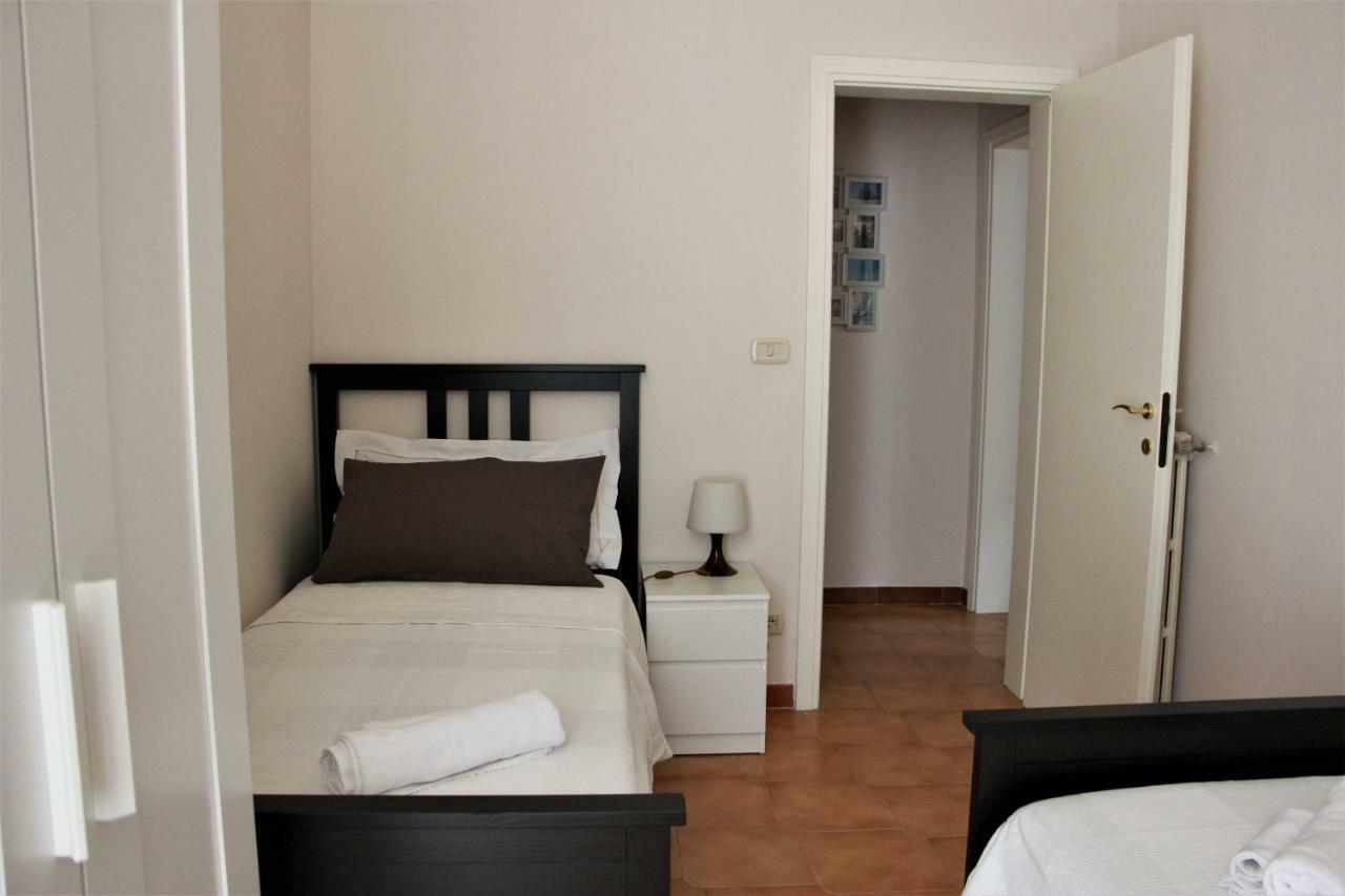 Anna'S Apartment, The Heart Of Bologna. Buitenkant foto